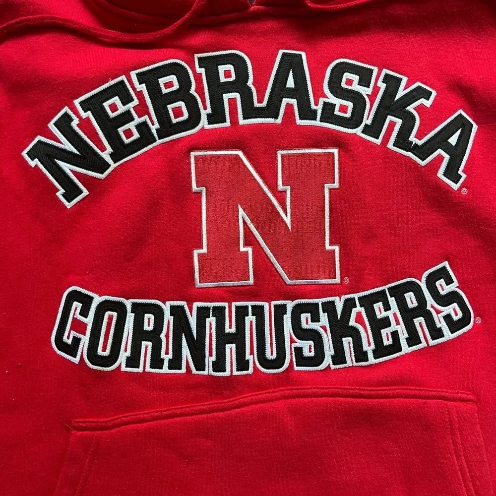 Vintage Nebraska Cornhuskers Team Edition Apparel Men’s Hoodie Small Red Solid